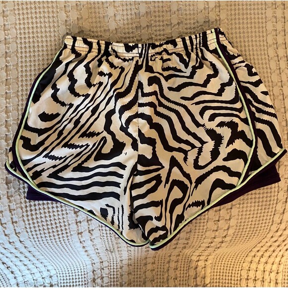 Girls Nike Dry Fit Size XL Purple & Zebra Shorts w/undershorts - Picture 5 of 8